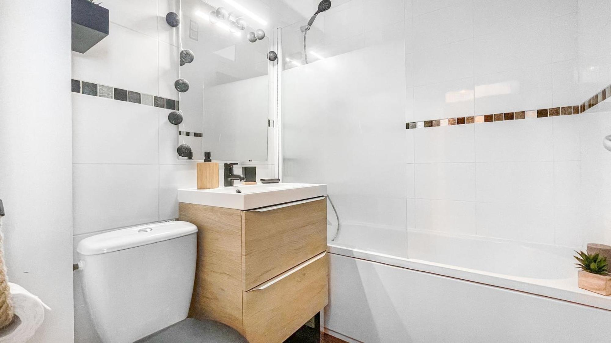 Homey Colibri - New / Free Parking/ Proche Gare Annemasse / Aux Portes De Genevegeneve Exterior photo